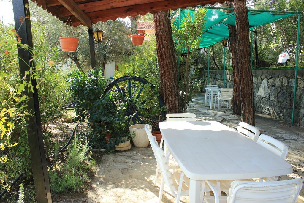 Villa In Moniatis Pokoj fotografie